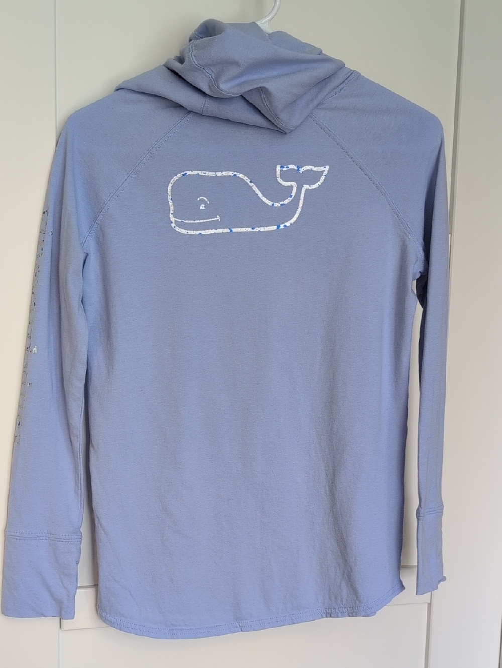 Vineyard Vines Girls Pale Blue Whale Hooded Tee